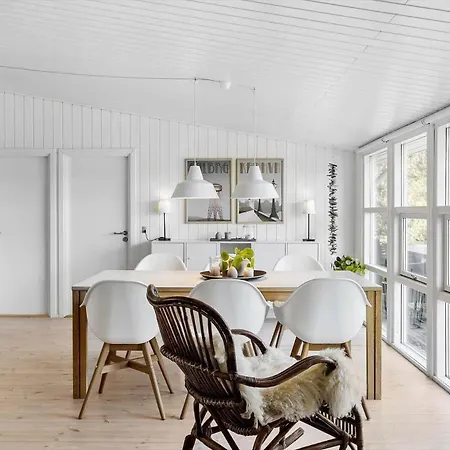 Bl1598-blokhus-raevestien-2 * Blokhus